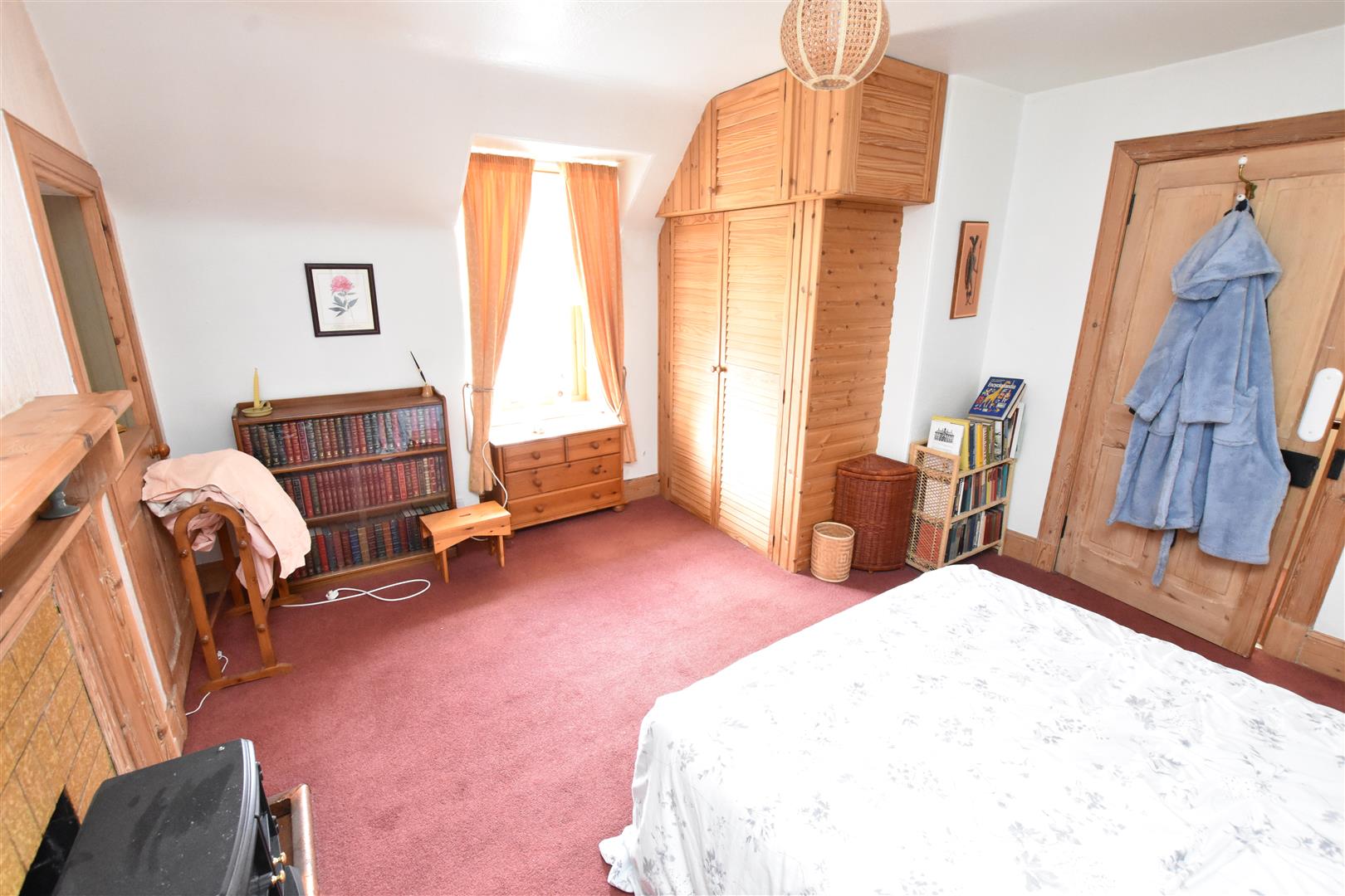 Property For Sale in Dingwall IV15 9LE Munro & Noble, Estate Agents